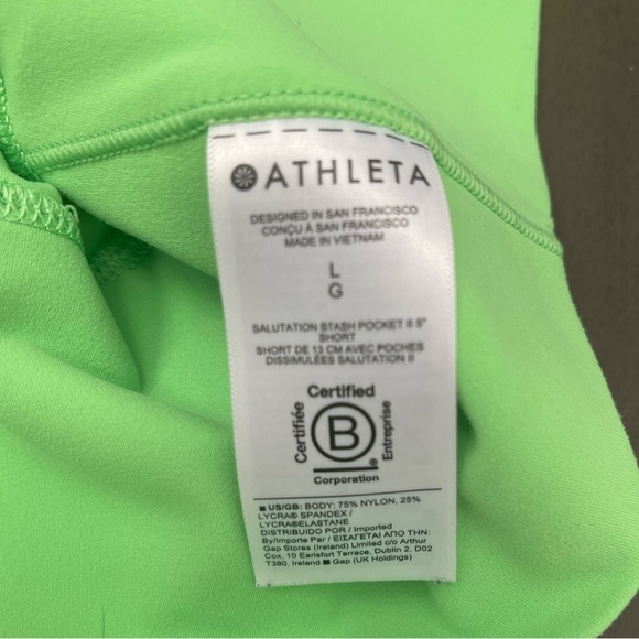 Athleta Lime Green Salutation Stash Pocket ll 5” Short - Picture 5 of 5